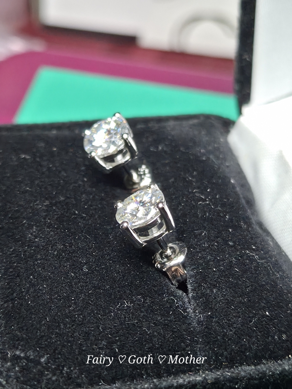 New Kay Jewelers 2ct Moissanite Diamond Stud Earrings - Picture 5 of 15